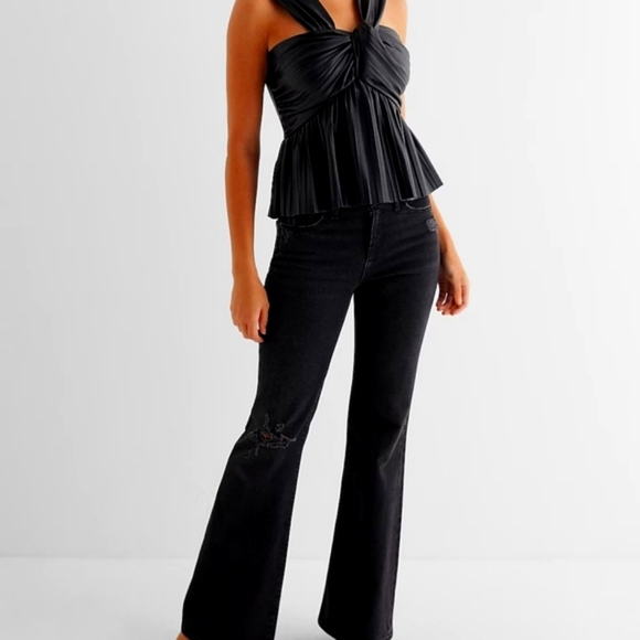 Faux Leather Pleated Twist Front Peplum Tank - Picture 4 of 6